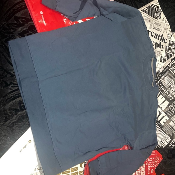 Lululemon Perfectly Oversized Crew Pullover. Slate Blue. Size 14 - Picture 3 of 9